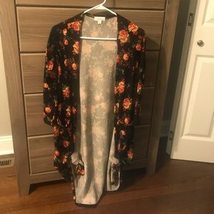 Lularoe sarah